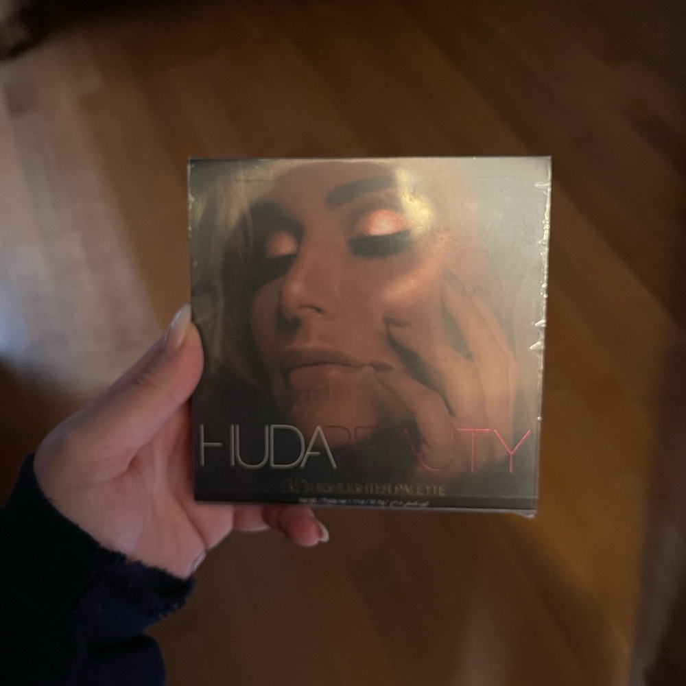Huda beauty pallet